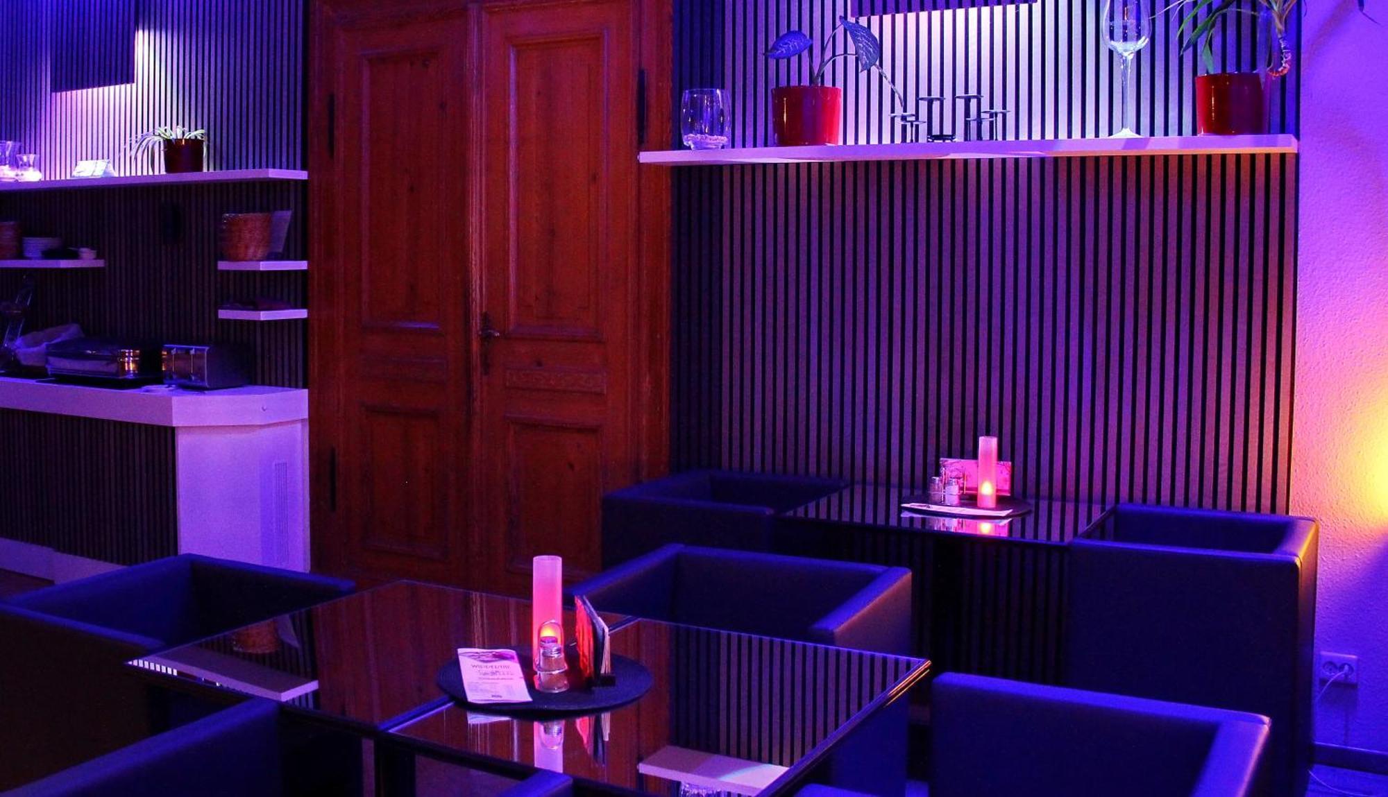 Hotel Wippertal - Voll Klimatisiert Бернбург Екстериор снимка